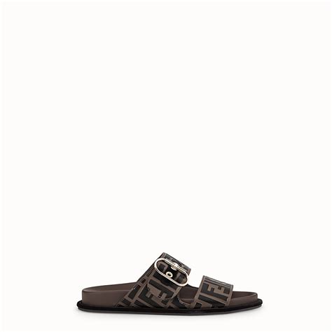 Chanclas de FENDI para hombre .